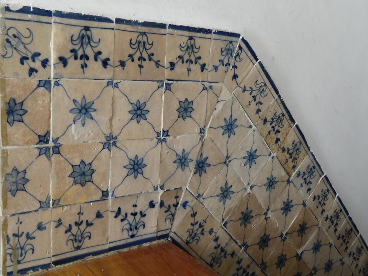 Chic Urban Retreat At Downtown With Balcony & Views Apartment Lisbon Bagian luar foto